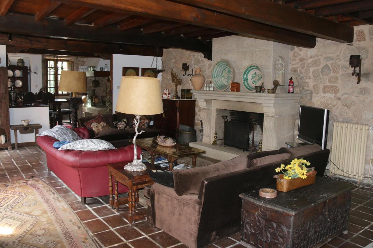 Pazo De Ceilan Villa A Bana Bagian luar foto